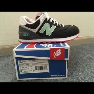 Women's new balance running shoes. Size 7.5